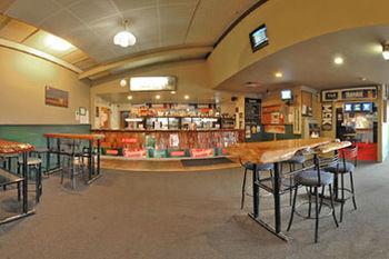 Equestrian Hotel Christchurch Exterior photo